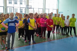 Igrzyska Ośrodka Sportowego Pieniny w mini-piłce ręcznej dziewcząt. 07.04.2017
