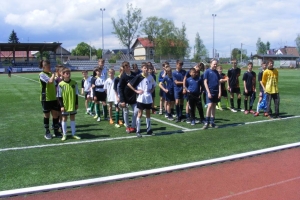 Powiatowe Igrzyska Dzieci  Ośrodka Sportowego Nowy Targ w piłce nożnej chłopców