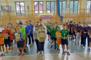 IGRZYSKA DZIECI OŚRODKA RABKA ZDRÓJ  w HALOWEJ PIŁCE NOŻNEJ CHŁOPCÓW