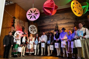 Protokół z posiedzenia Komisji oceniającej uczestników Konkursu Recytatorsko-Gawędziarskiego: 