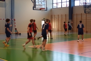 SUKCES GOSZCZA W LICEALIADZIE POWIATU NOWOTARSKIEGO W KOSZYKÓWCE CHŁOPCÓW