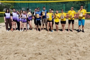 LICEALIADA OŚRODKA PIENINY W SIATKÓWCE PLAŻOWEJ DZIEWCZĄT i DZIEWCZĄT