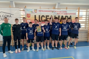 LICEALIADA OŚRODKA SPORTOWEGO RABKA ZDRÓJ w HALOWEJ PIŁCE NOŻNEJ