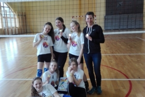 Igrzyska Młodzieży SZkolnej Powiatu Nowotarskiego w Piłce Siatkowej Dziewcząt