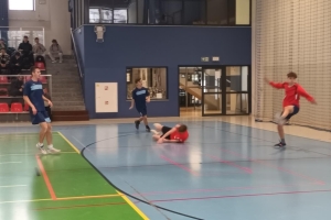 PIŁKARZE RĘCZNI ZAINGUROWALI RYWALIZACJĘ OŚRODKA SPORTOWEGO NOWY TARG - WALCZYLI O AWANS DO ZAWODÓW POWIATOWYCH